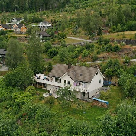 Rake Appartement Loen Buitenkant foto