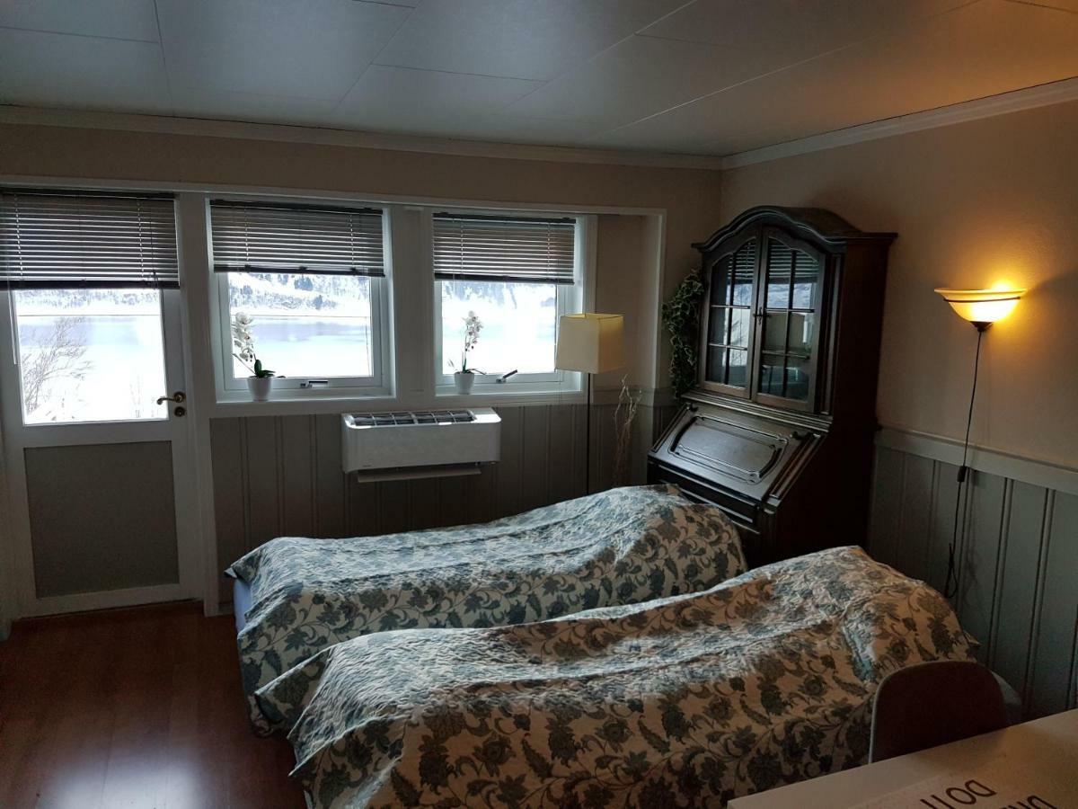 Rake Appartement Loen Buitenkant foto