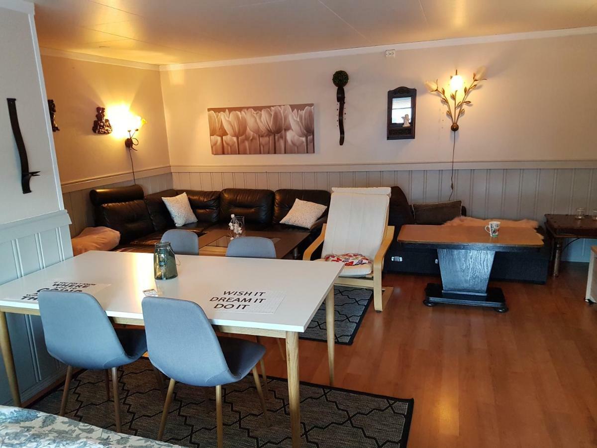 Rake Appartement Loen Buitenkant foto